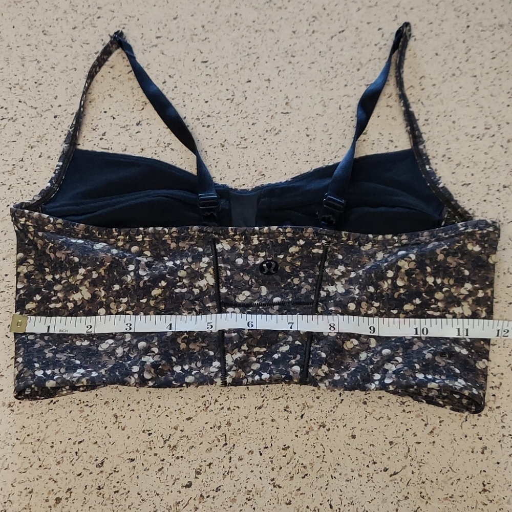 Lululemon Women's Bra Size 4 - Picture 6 of 8